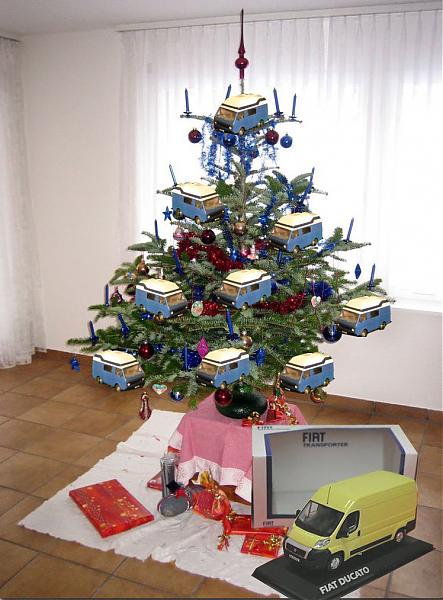 Weihnachtsbaum mit LTs