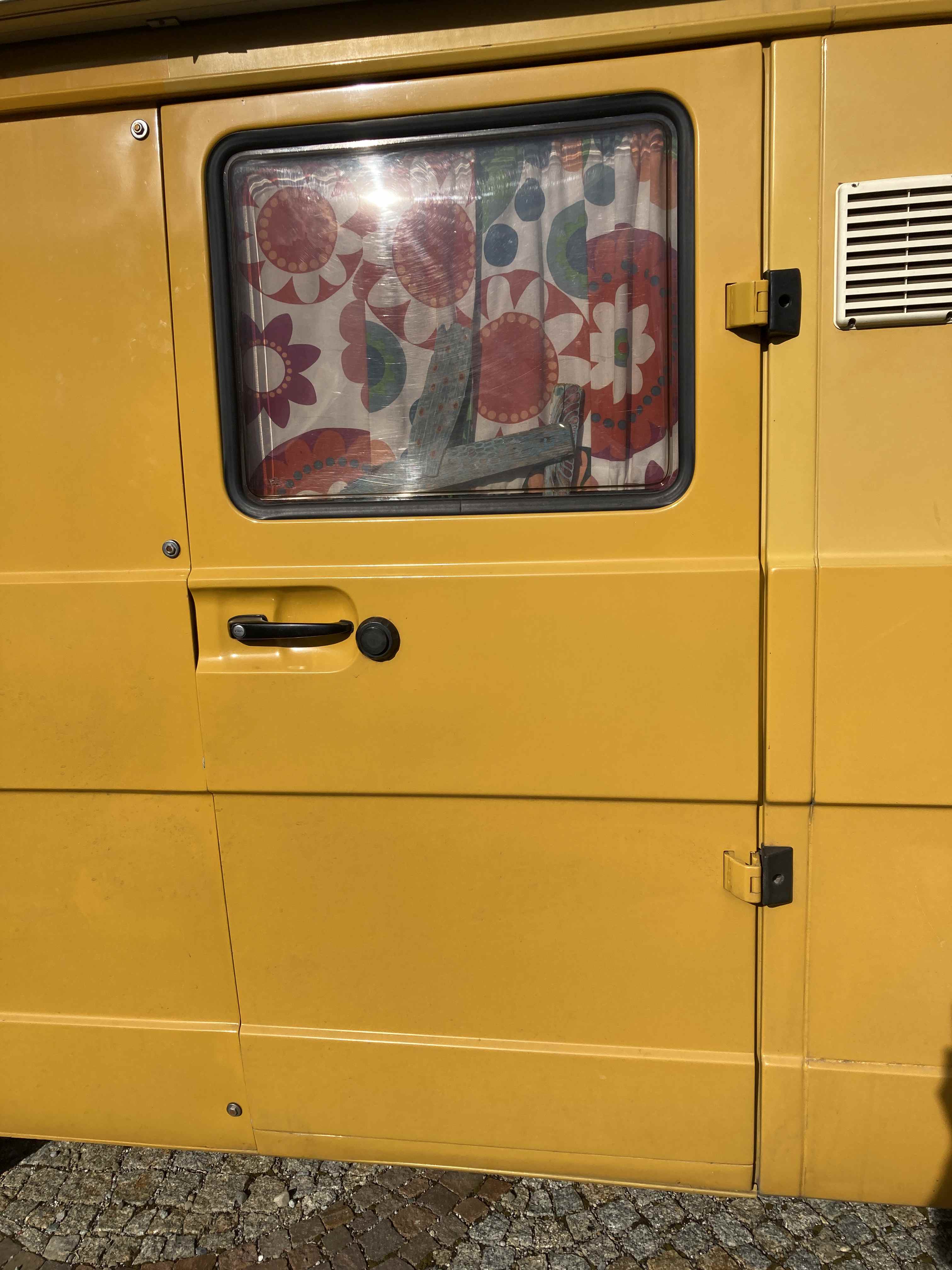 DoKa Türe 1